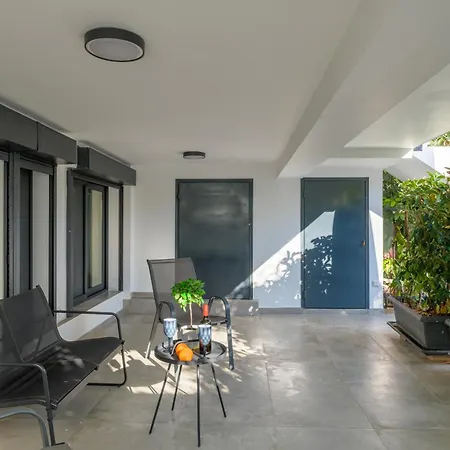Apartment Pool Voula Close To Kavouri By Cielo Homes Athens